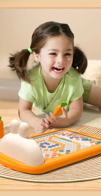 Rabbit Magnetic Drawing Board